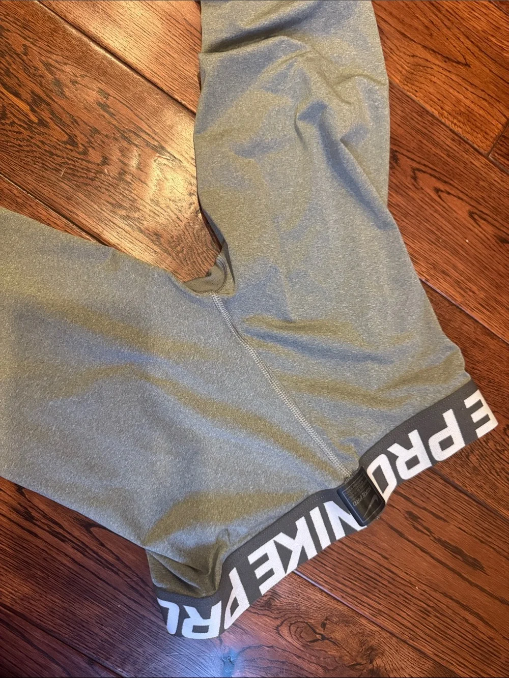 Nike Gray Kids Performance Dri-Fit Leggings Youth Medium